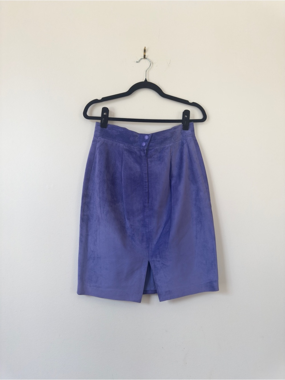 Vintage Danier suede skirt - Picture 3 of 5